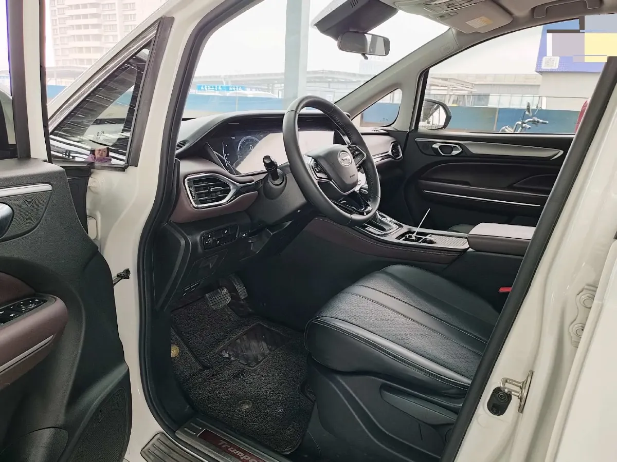 2021 GAC Trumpchi M6 1.5T 169HP L4 7DCT,autocango,china used car exporter,china ev exporter,chinese used car exporter,chinese used ev exporter