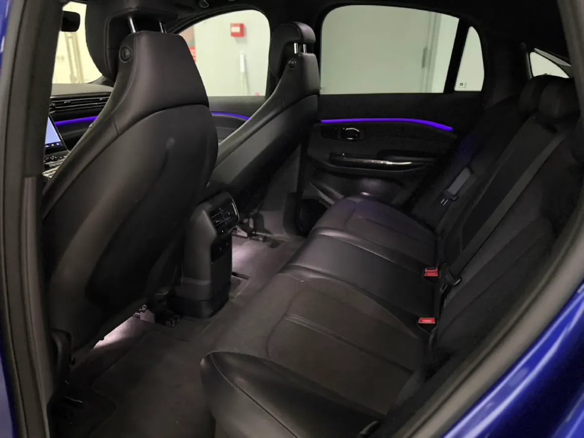 2020 NIO ES6 BEV 100KWH,autocango,china used car exporter,china ev exporter,chinese used car exporter,chinese used ev exporter
