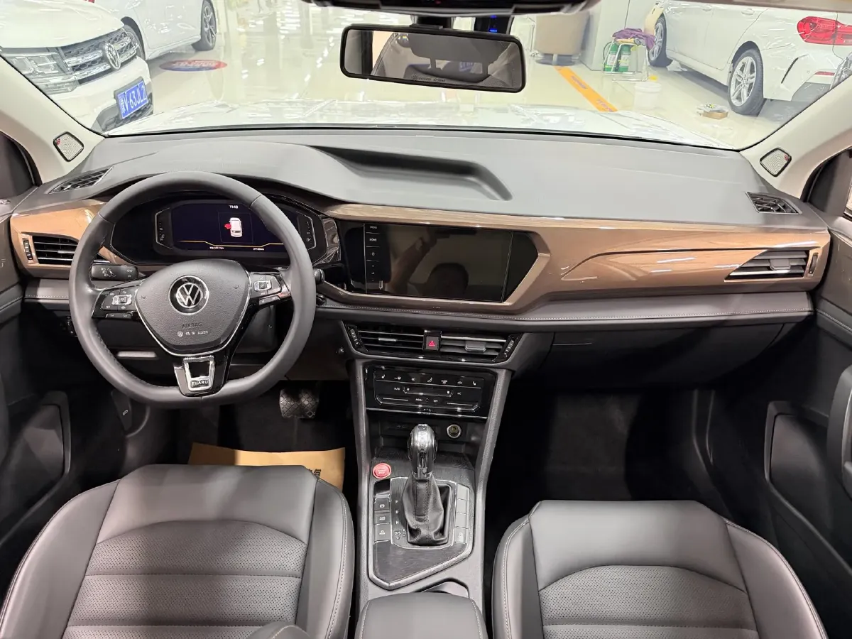 2022 Volkswagen Tharu 1.4T 150HP L4 7DCT,autocango,china used car exporter,china ev exporter,chinese used car exporter,chinese used ev exporter
