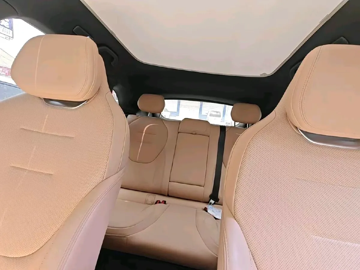 2025 Ford Ranger 2.3T 186HP L4 8AT,autocango,china used car exporter,china ev exporter,chinese used car exporter,chinese used ev exporter