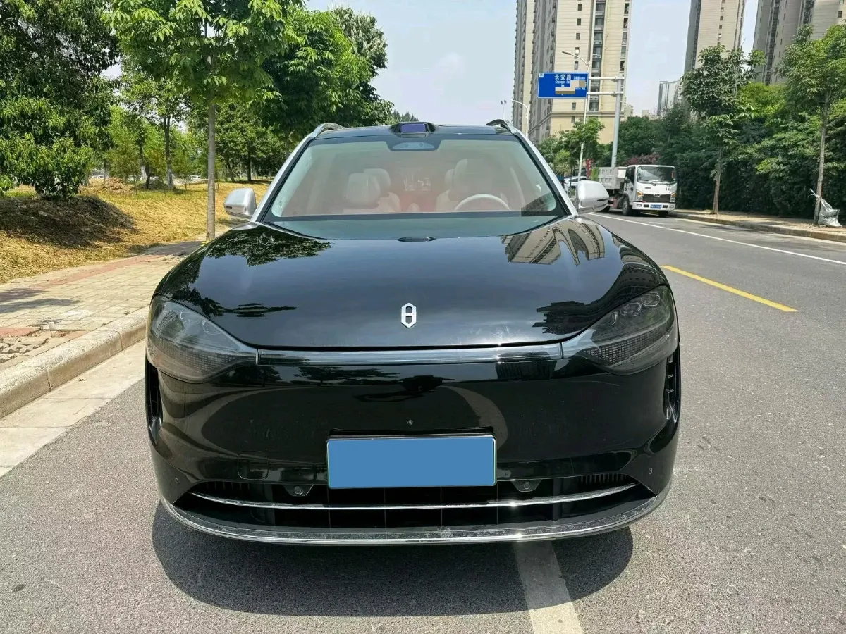 2024 AITO AITO M9 1.5T 152HP L4 REEV 42KWH,autocango,china used car exporter,china ev exporter,chinese used car exporter,chinese used ev exporter