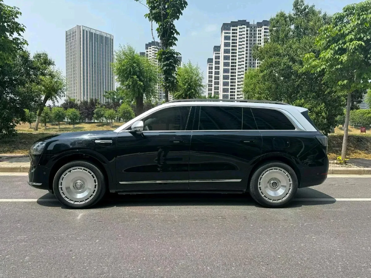 2024 AITO AITO M9 1.5T 152HP L4 REEV 42KWH,autocango,china used car exporter,china ev exporter,chinese used car exporter,chinese used ev exporter