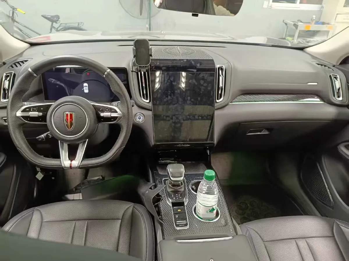 2023 HongQi HS3 1.5T 169HP L4 7DCT,autocango,china used car exporter,china ev exporter,chinese used car exporter,chinese used ev exporter