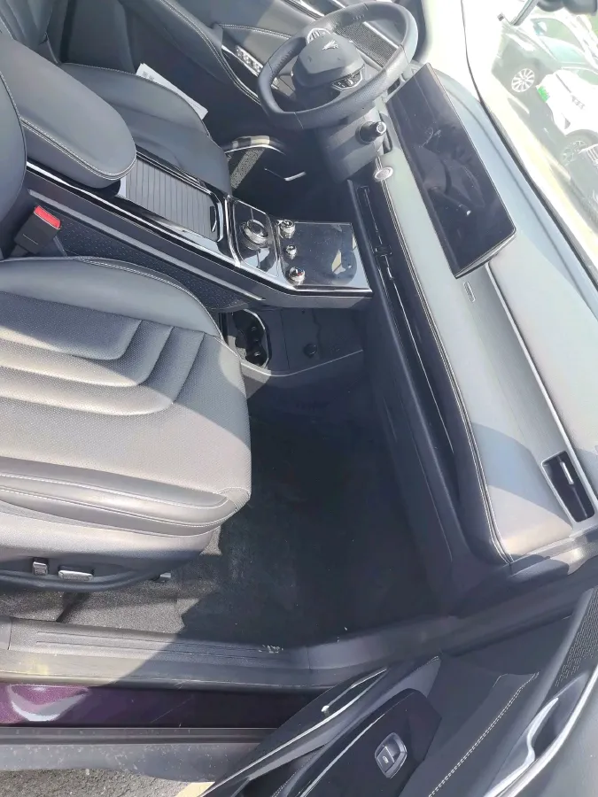 2021 Roewe RX5 1.5T 181HP L4 7DCT,autocango,china used car exporter,china ev exporter,chinese used car exporter,chinese used ev exporter