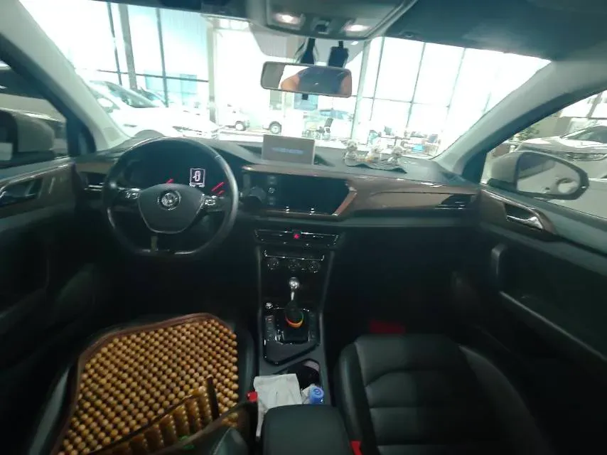 2019 MINI MINI 1.5T 102HP L3 7DCT,autocango,china used car exporter,china ev exporter,chinese used car exporter,chinese used ev exporter