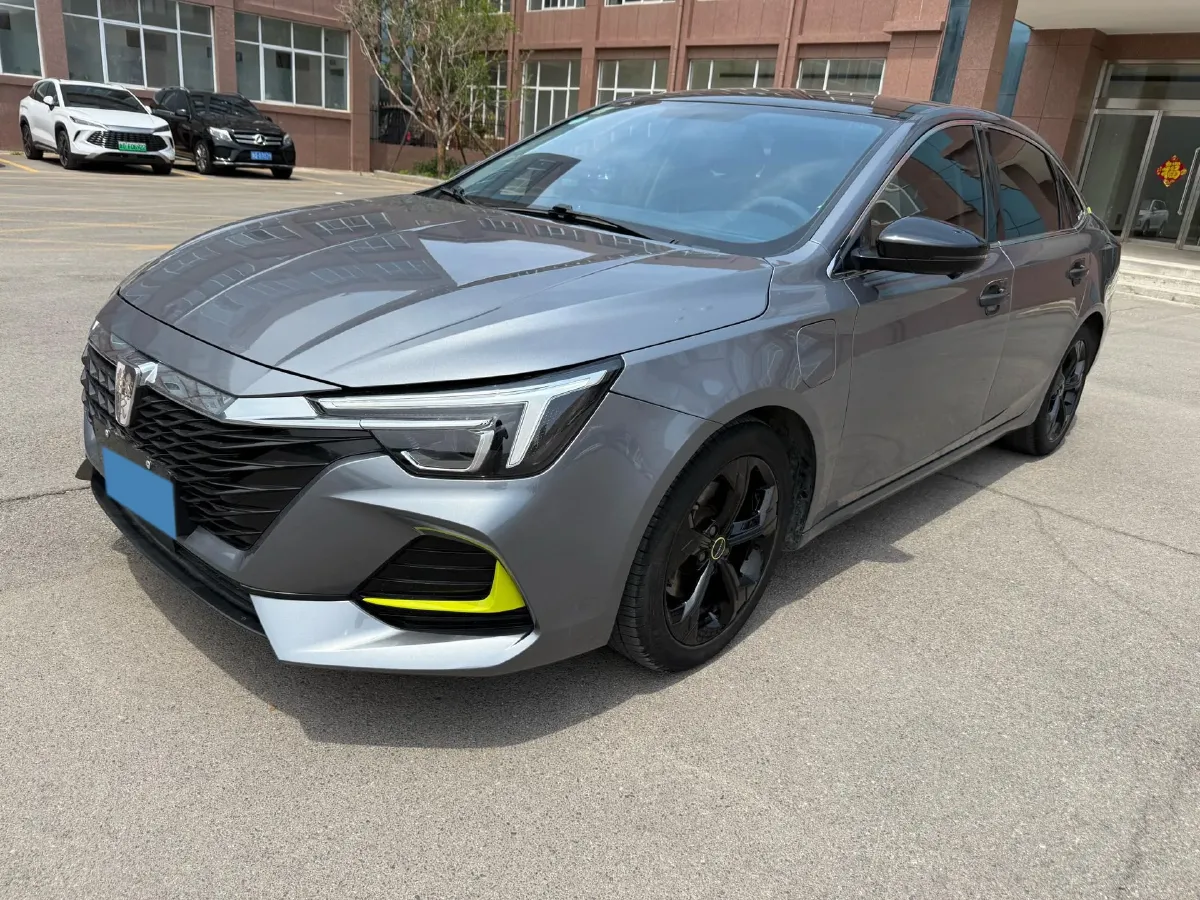 2020 Roewe i6 MAX 1.5T 169HP L4 AMT PHEV,autocango,china used car exporter,china ev exporter,chinese used car exporter,chinese used ev exporter