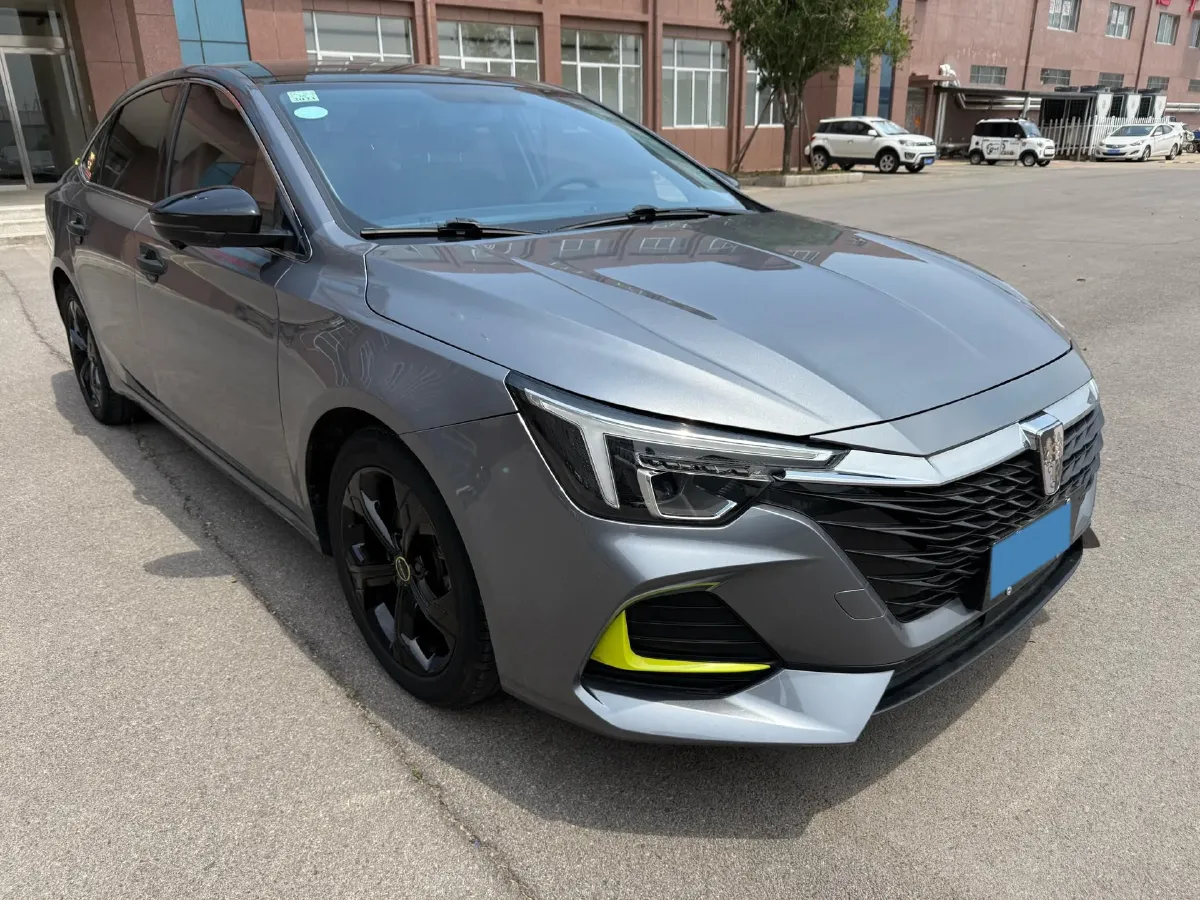 2020 Roewe i6 MAX 1.5T 169HP L4 AMT PHEV,autocango,china used car exporter,china ev exporter,chinese used car exporter,chinese used ev exporter