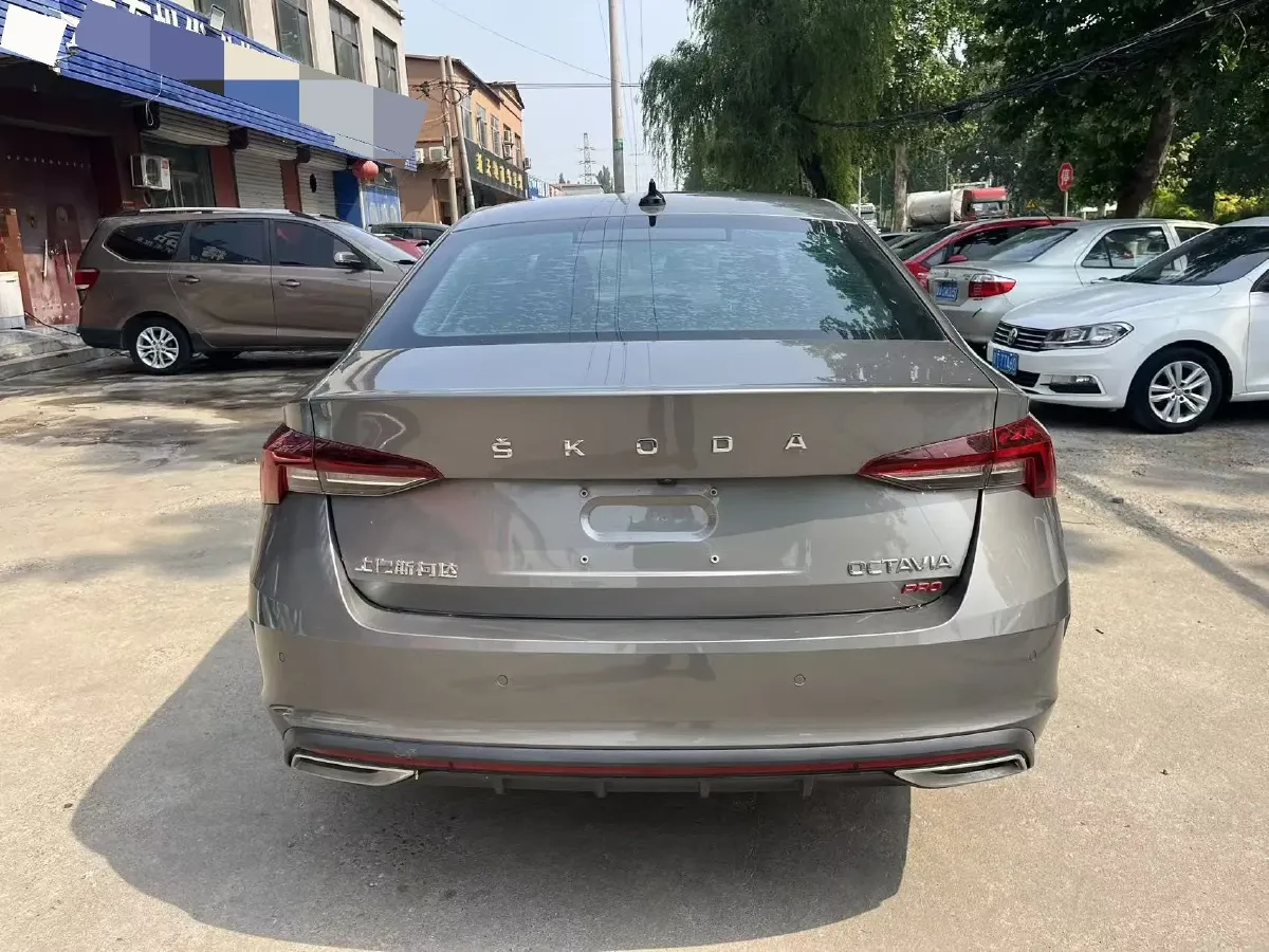 2021 Skoda Octavia 1.4T 150HP L4 7DCT,autocango,china used car exporter,china ev exporter,chinese used car exporter,chinese used ev exporter