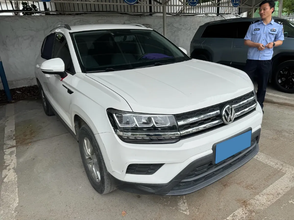2019 Jeep Compass 1.4T 165HP L4 7DCT,autocango,china used car exporter,china ev exporter,chinese used car exporter,chinese used ev exporter