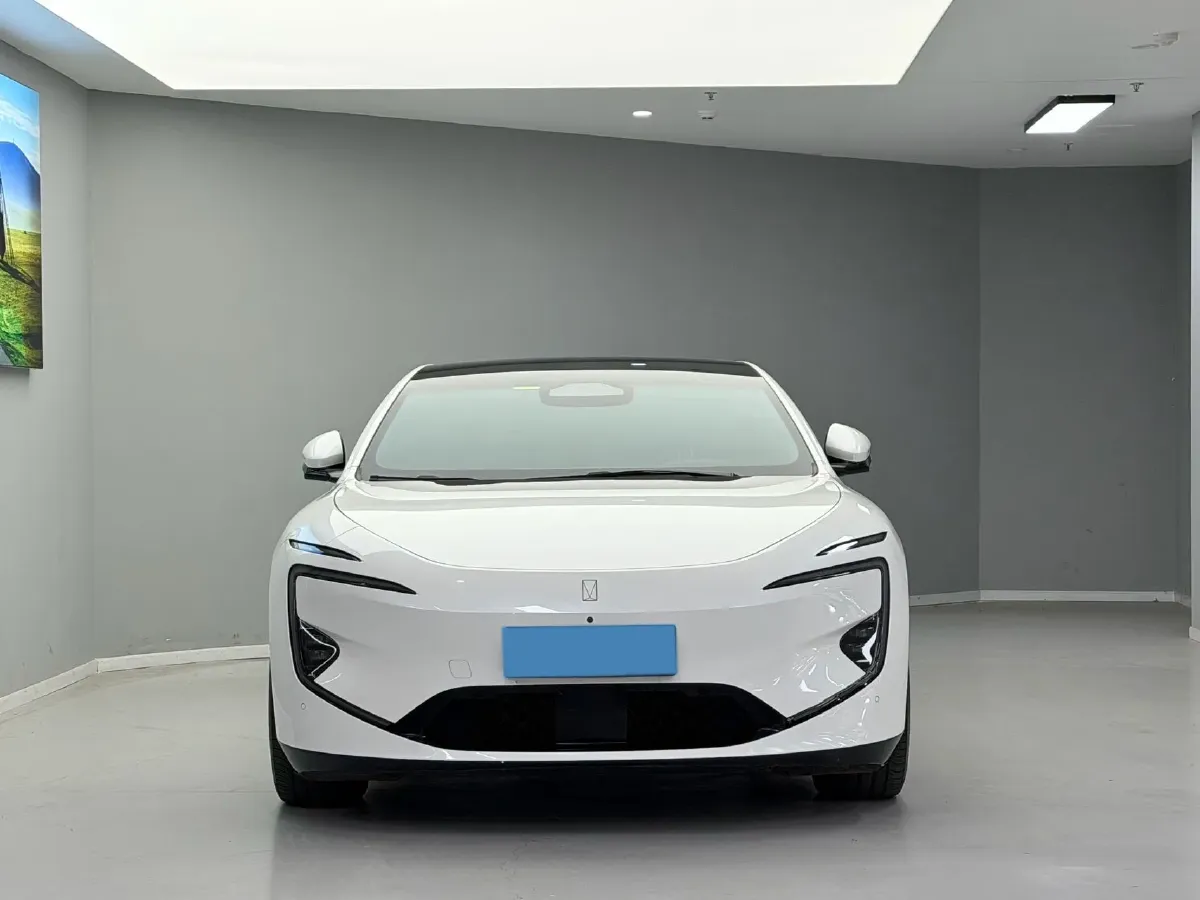 2025 Avatr 12 1.5T 156HP L4 REEV 39.05KWH,autocango,china used car exporter,china ev exporter,chinese used car exporter,chinese used ev exporter