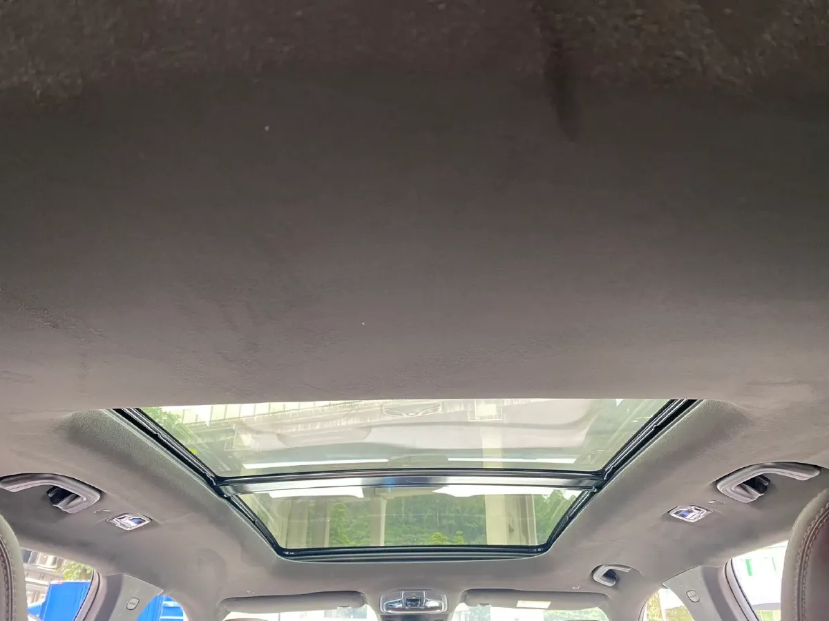 2021 Geely Monjaro 2.0T 218HP L4 7DCT,autocango,china used car exporter,china ev exporter,chinese used car exporter,chinese used ev exporter