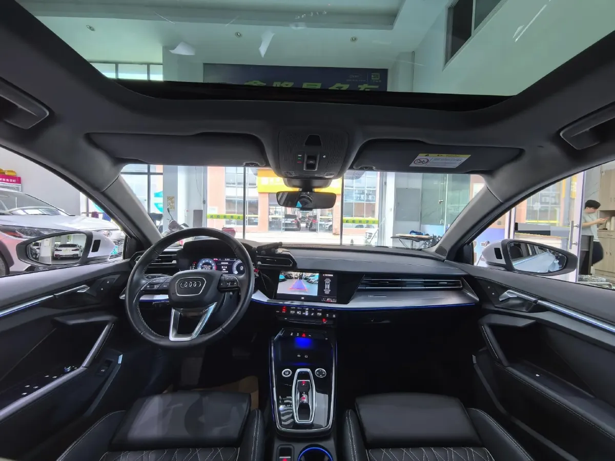 2025 Audi A3 1.5T 160HP L4 7DCT,autocango,china used car exporter,china ev exporter,chinese used car exporter,chinese used ev exporter