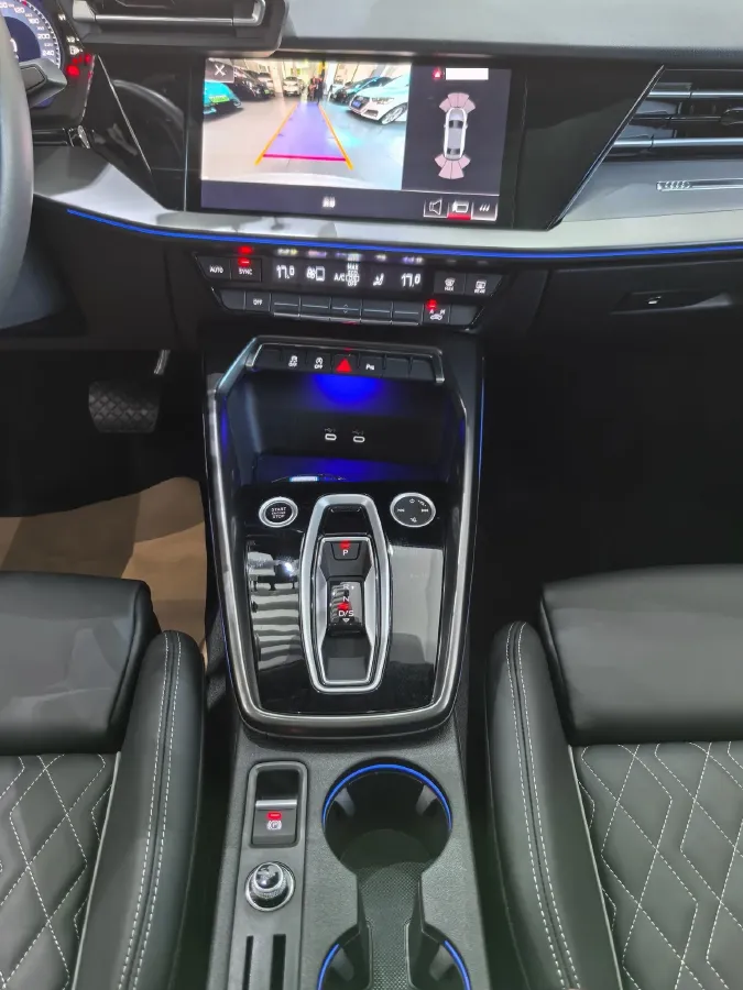 2025 Audi A3 1.5T 160HP L4 7DCT,autocango,china used car exporter,china ev exporter,chinese used car exporter,chinese used ev exporter