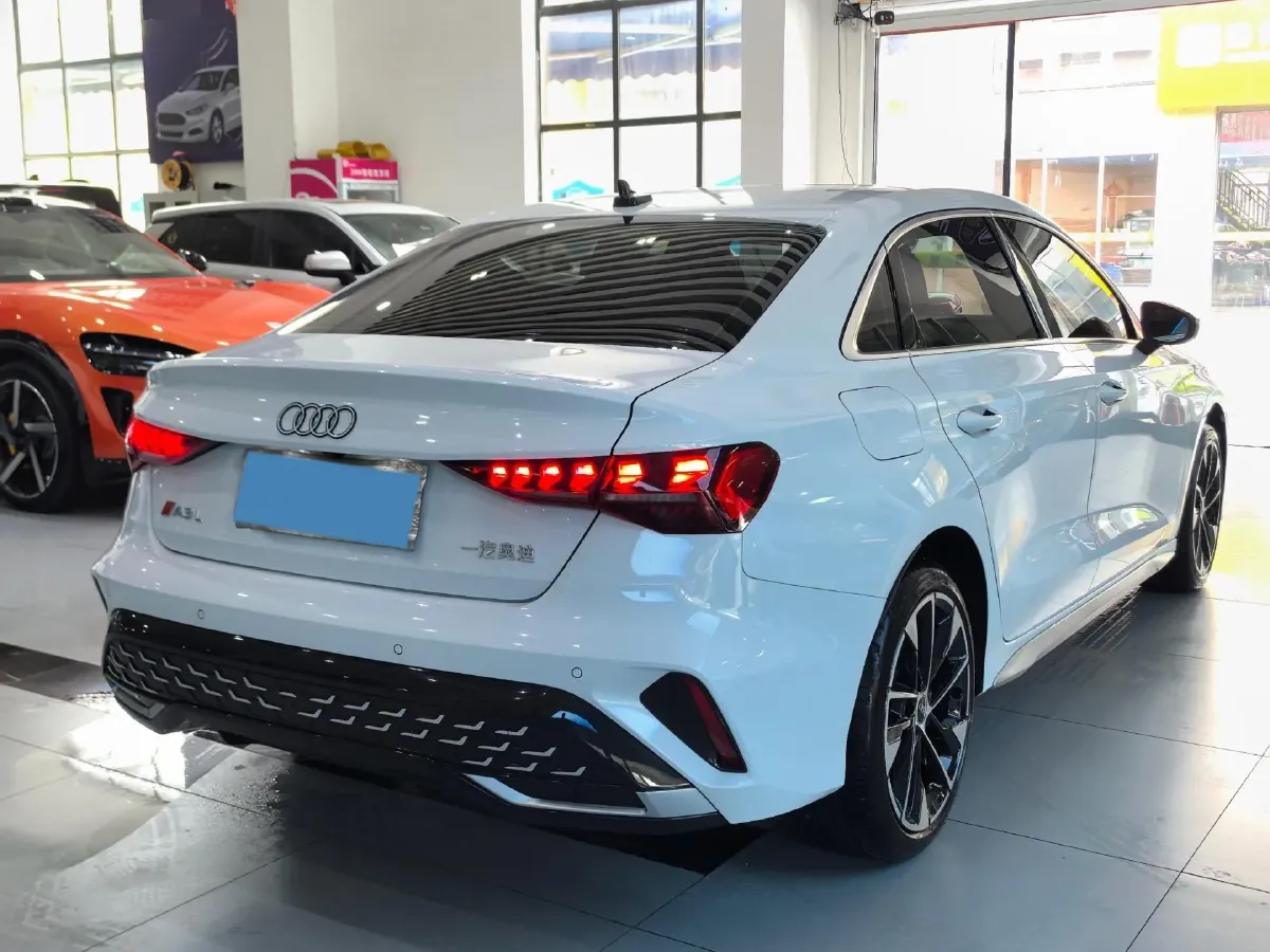 2025 Audi A3 1.5T 160HP L4 7DCT,autocango,china used car exporter,china ev exporter,chinese used car exporter,chinese used ev exporter
