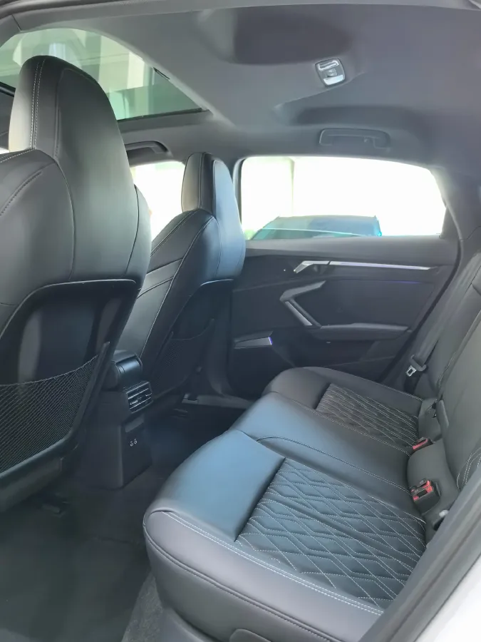 2025 Audi A3 1.5T 160HP L4 7DCT,autocango,china used car exporter,china ev exporter,chinese used car exporter,chinese used ev exporter