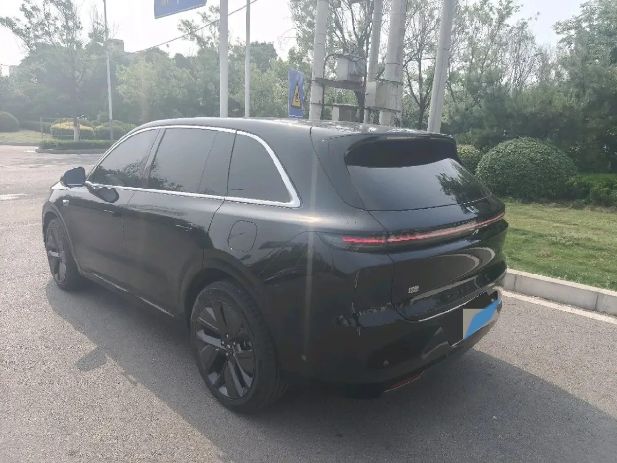 2024 Li L6 Range Extended 154HP L4 REEV 36.8KWH,autocango,china used car exporter,china ev exporter,chinese used car exporter,chinese used ev exporter