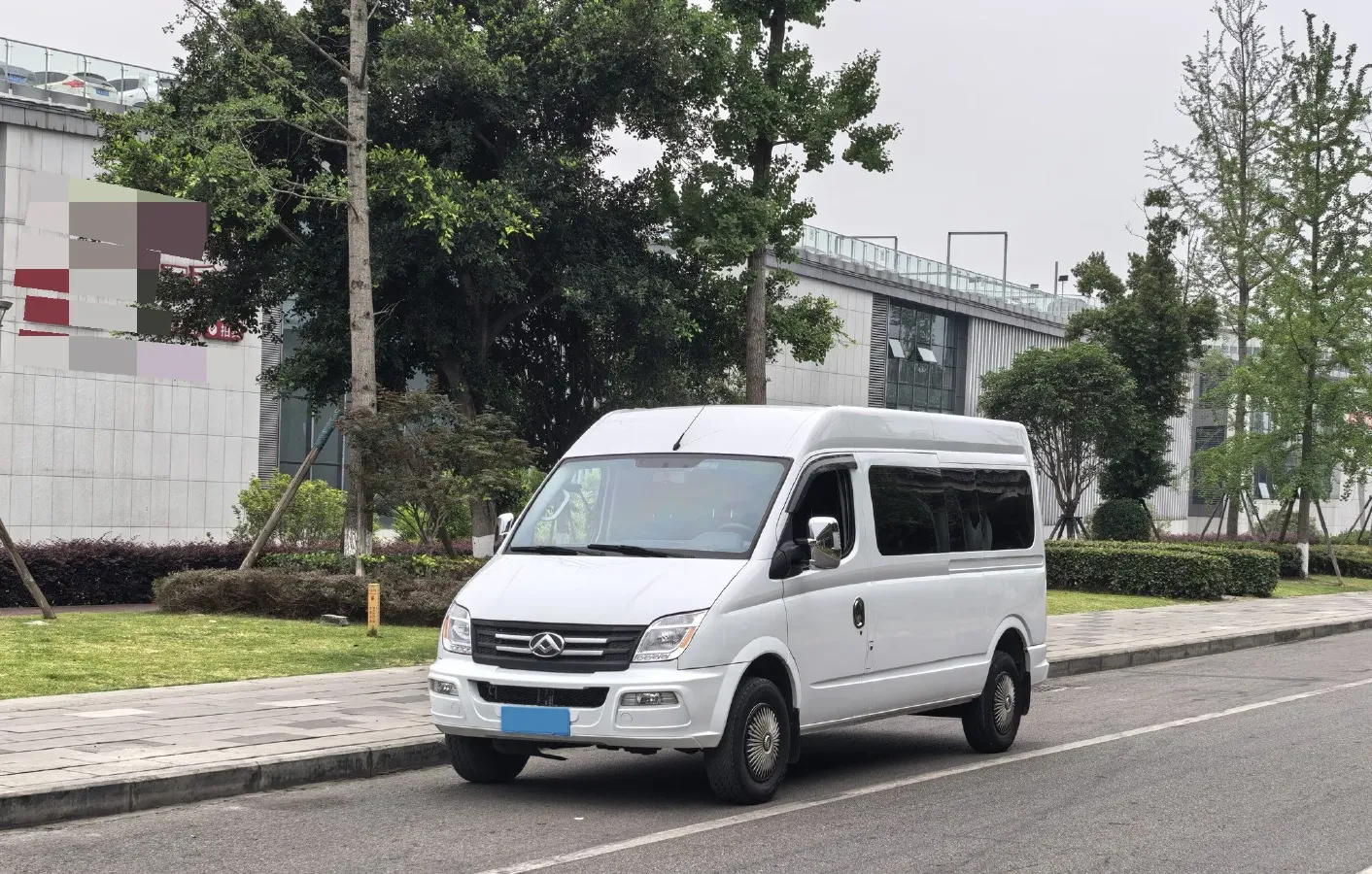 2021 MAXUS XinTu V80 2.0T 139HP L4 6MT,autocango,china used car exporter,china ev exporter,chinese used car exporter,chinese used ev exporter