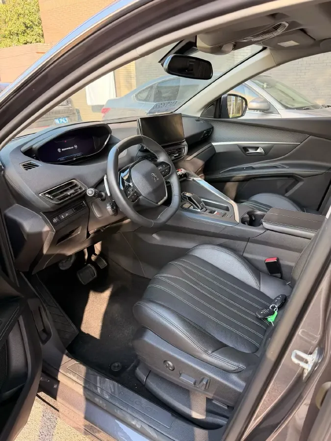 2021 Peugeot 4008 1.6T 170HP L4 8AT,autocango,china used car exporter,china ev exporter,chinese used car exporter,chinese used ev exporter