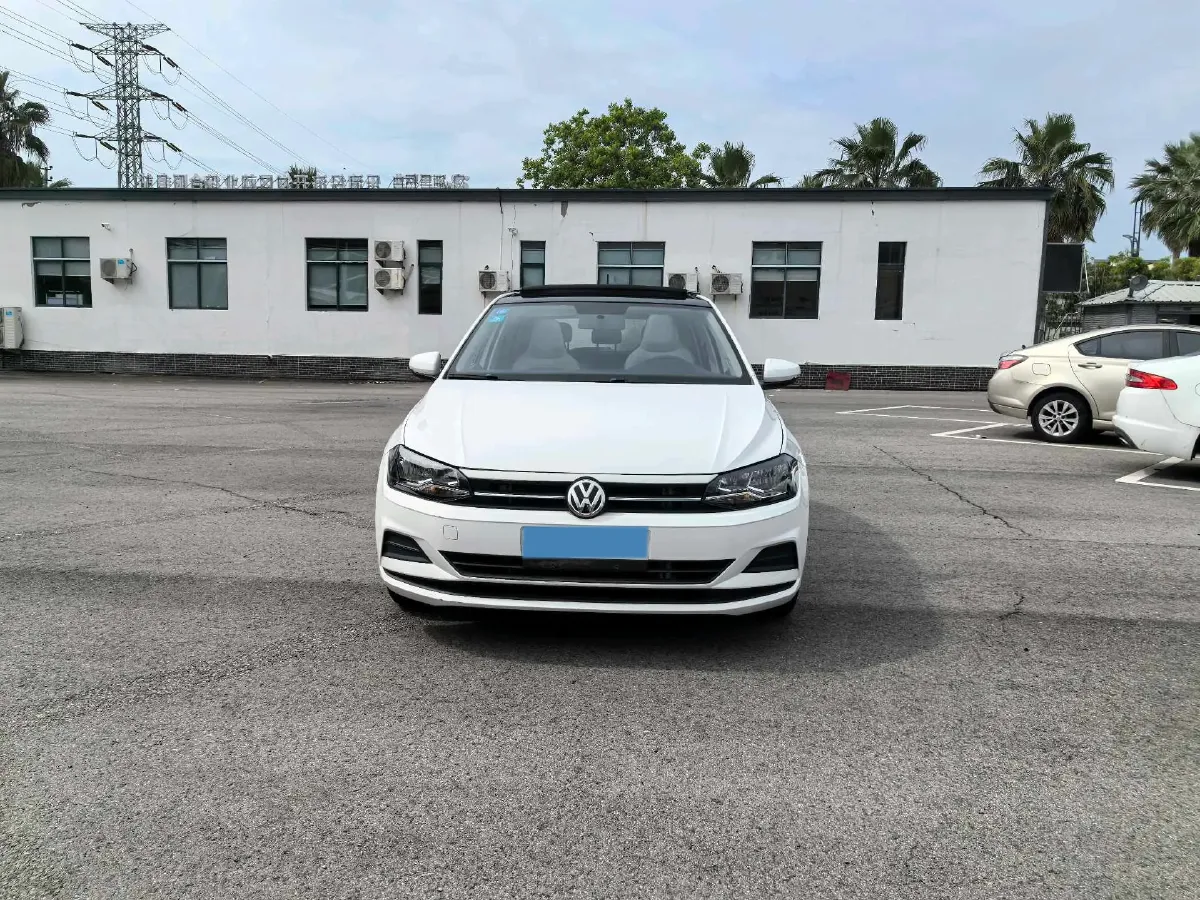 2019 Volkswagen Polo 1.5L 113HP L4 6AT,autocango,china used car exporter,china ev exporter,chinese used car exporter,chinese used ev exporter