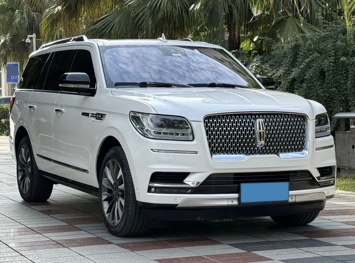 2020 Lincoln Navigator 3.5T 388HP V6 10AT,autocango,china used car exporter,china ev exporter,chinese used car exporter,chinese used ev exporter