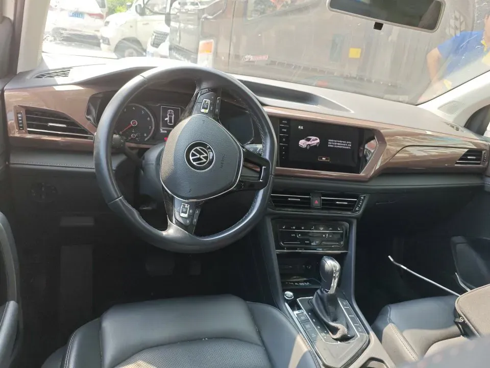 2021 Volkswagen Tharu 1.4T 150HP L4 7DCT,autocango,china used car exporter,china ev exporter,chinese used car exporter,chinese used ev exporter