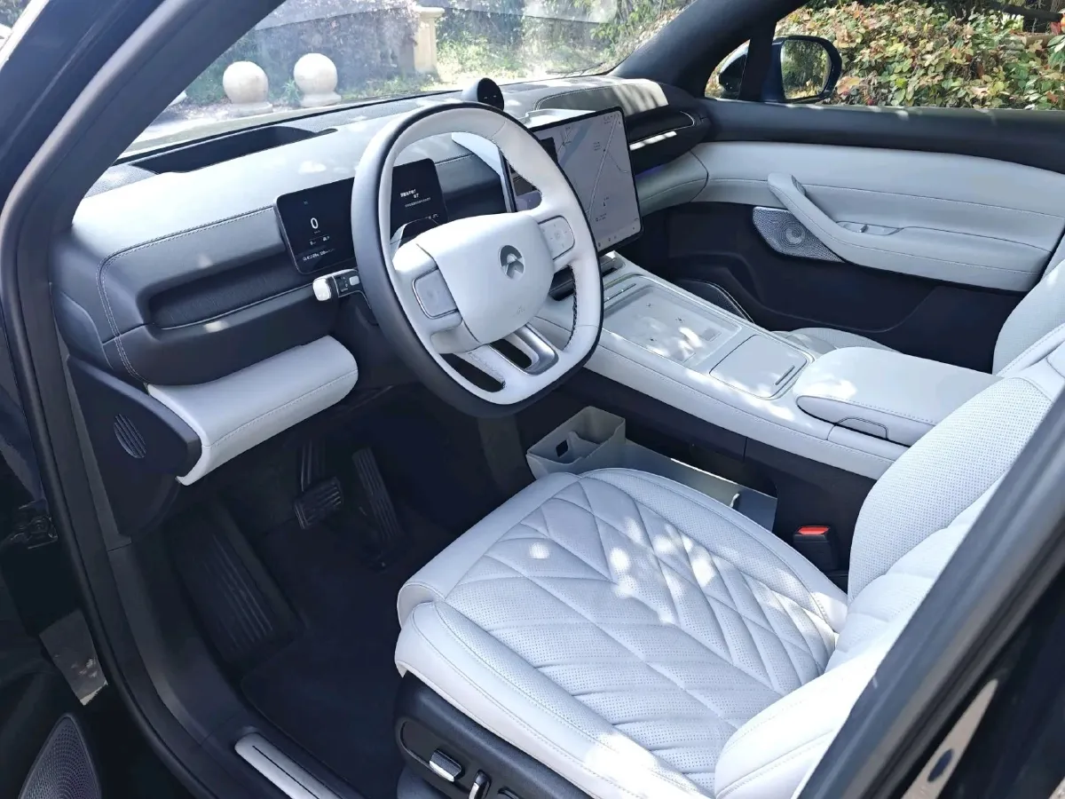 2025 NIO ES6 BEV,autocango,china used car exporter,china ev exporter,chinese used car exporter,chinese used ev exporter