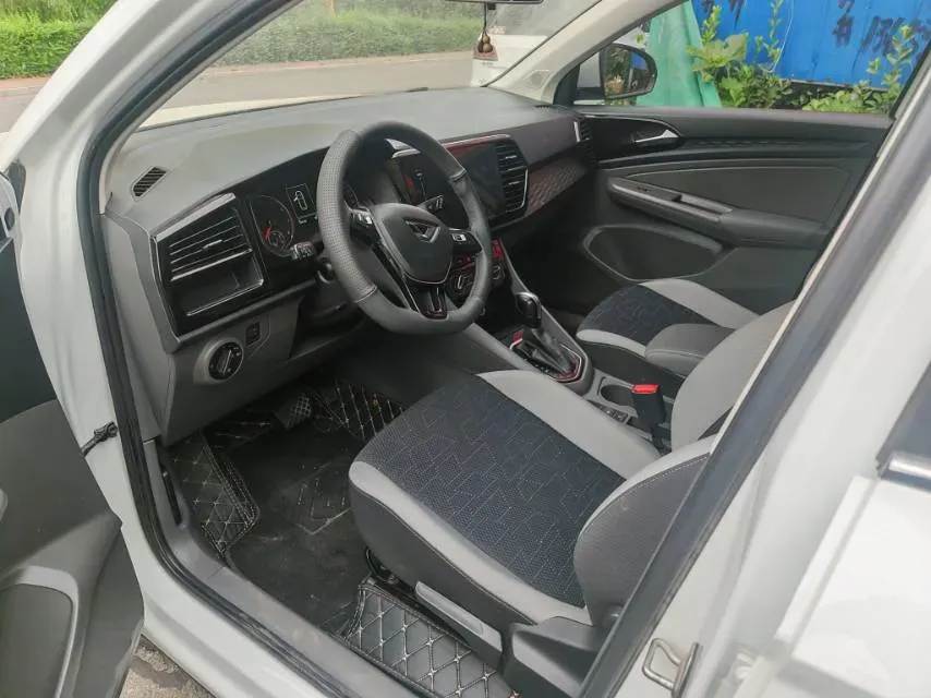 2020 Jetta VS7 1.4T 150HP L4 6AT,autocango,china used car exporter,china ev exporter,chinese used car exporter,chinese used ev exporter