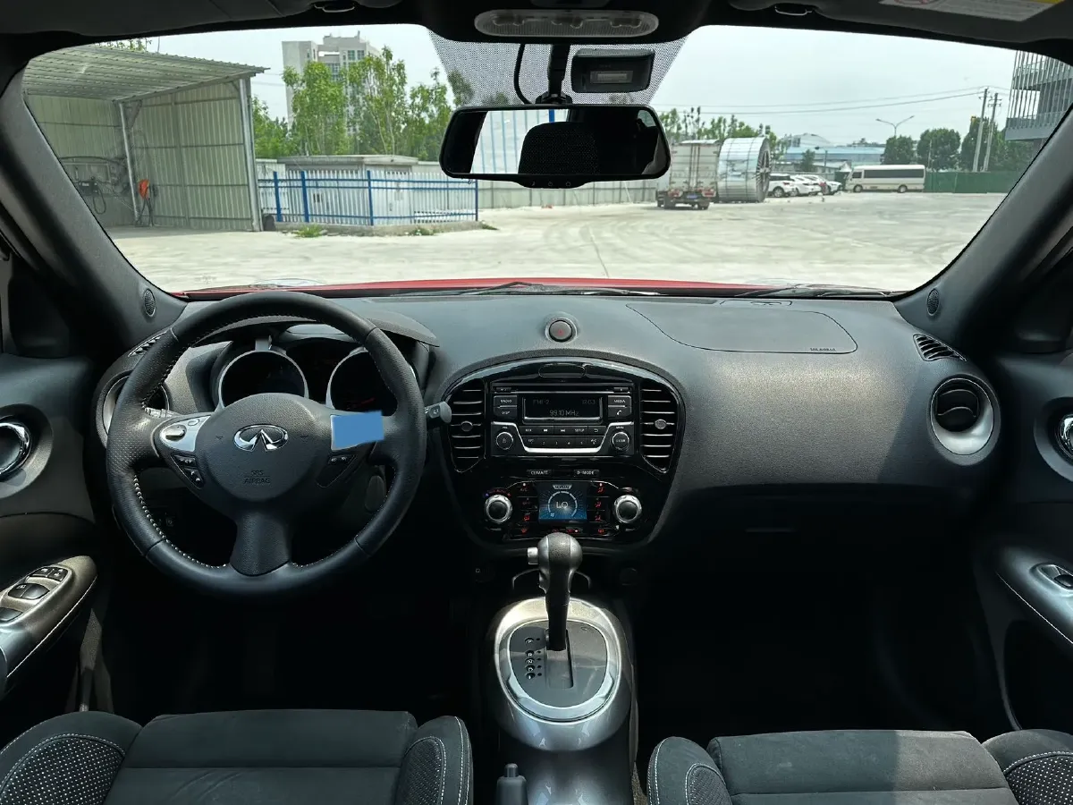 2014 Infiniti ESQ 1.6L 116HP L4 CVT,autocango,china used car exporter,china ev exporter,chinese used car exporter,chinese used ev exporter