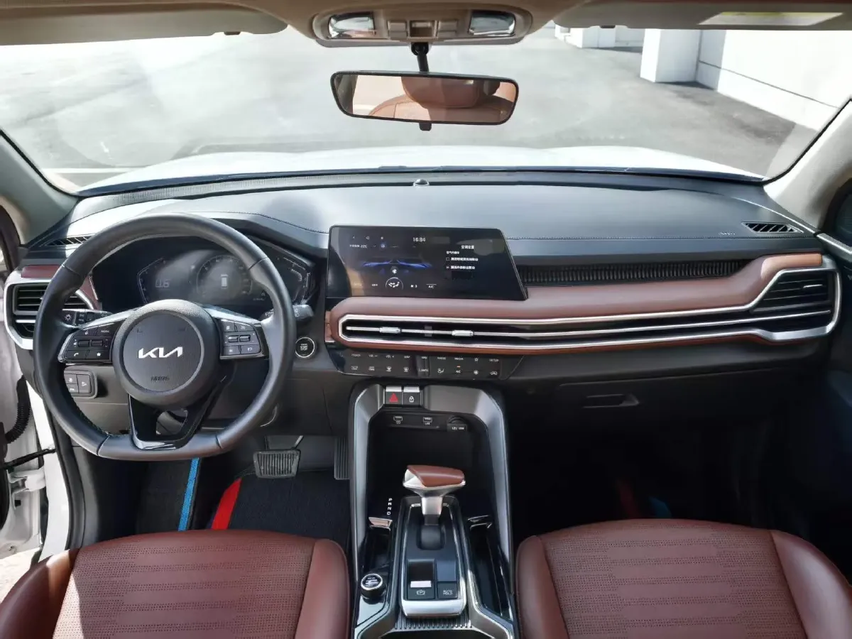 2021 Kia Sportage R 2.0L 161HP L4 6AT,autocango,china used car exporter,china ev exporter,chinese used car exporter,chinese used ev exporter