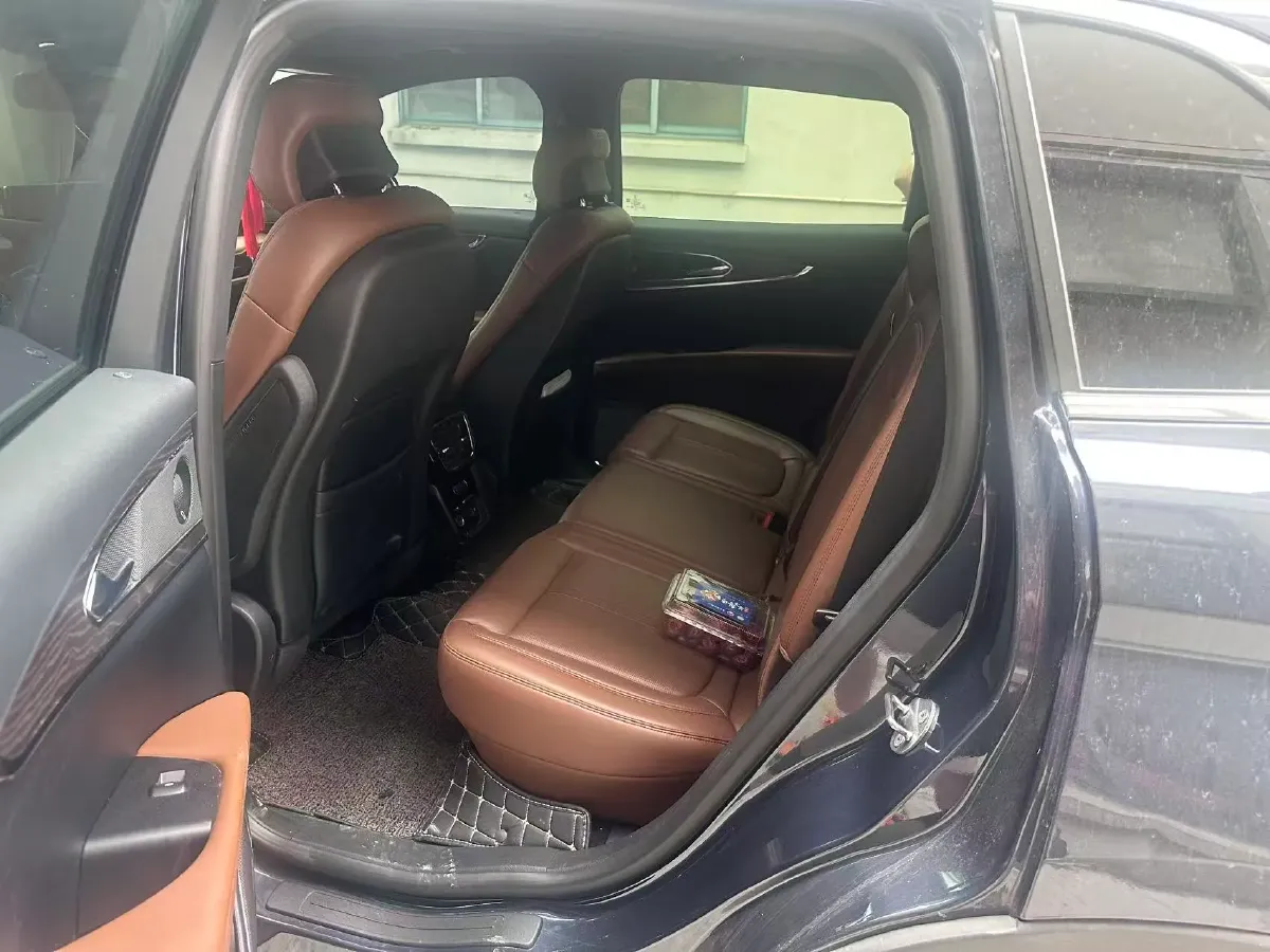 2021 Lincoln Nautilus 2.7T 322HP V6 8AT,autocango,china used car exporter,china ev exporter,chinese used car exporter,chinese used ev exporter
