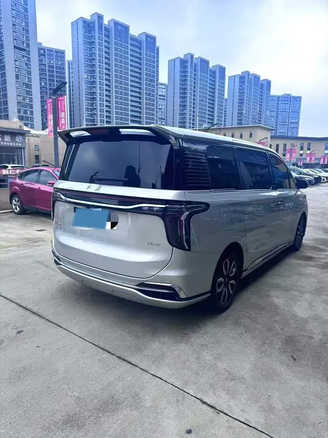 2023 HongQi HQ9 2.0T 252HP L4 8AT,autocango,china used car exporter,china ev exporter,chinese used car exporter,chinese used ev exporter