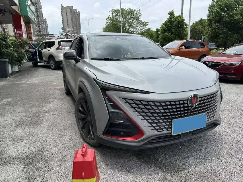 2020 ChangAn UNI-T 1.5T 180HP L4 7DCT,autocango,china used car exporter,china ev exporter,chinese used car exporter,chinese used ev exporter