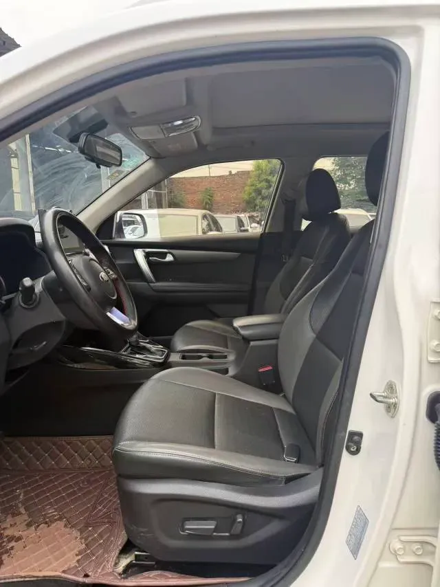 2019 Kia Sportage R 2.0L 160HP L4 6AT,autocango,china used car exporter,china ev exporter,chinese used car exporter,chinese used ev exporter