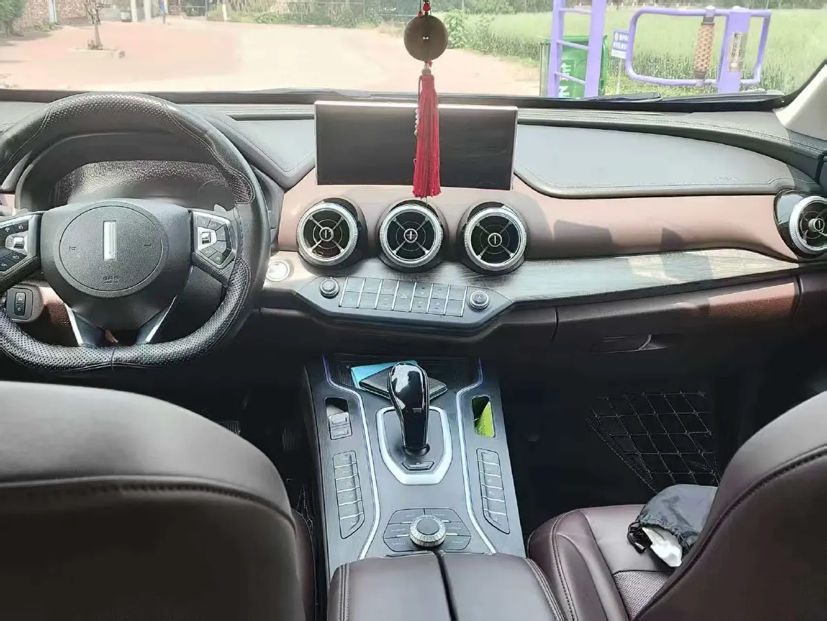 2020 WEY VV7 2.0T 227HP L4 7DCT,autocango,china used car exporter,china ev exporter,chinese used car exporter,chinese used ev exporter