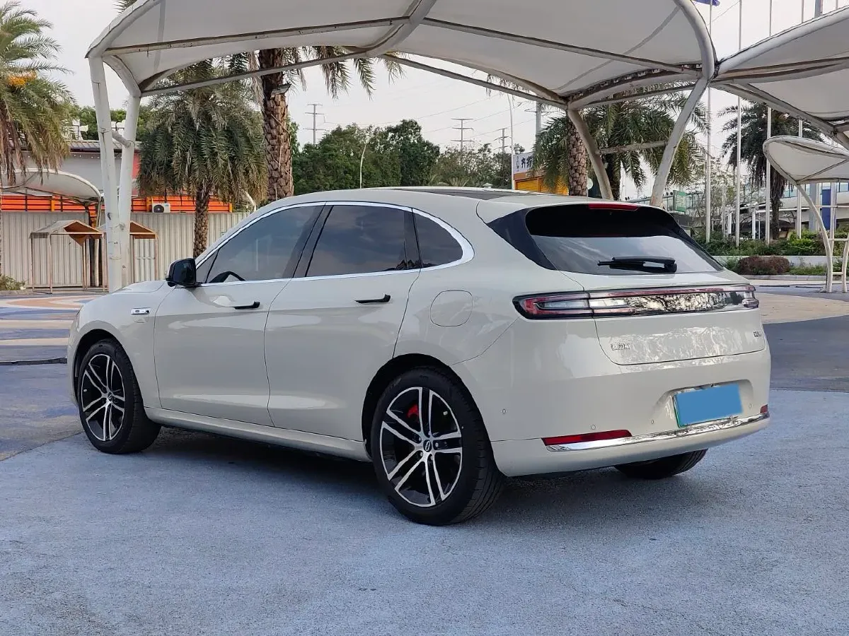 2025 AITO AITO M5 1.5T 152HP L4 REEV 42KWH,autocango,china used car exporter,china ev exporter,chinese used car exporter,chinese used ev exporter