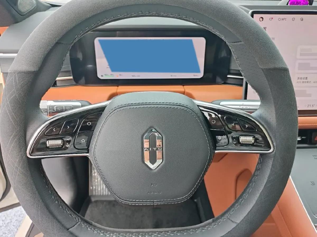 2025 AITO AITO M5 1.5T 152HP L4 REEV 42KWH,autocango,china used car exporter,china ev exporter,chinese used car exporter,chinese used ev exporter