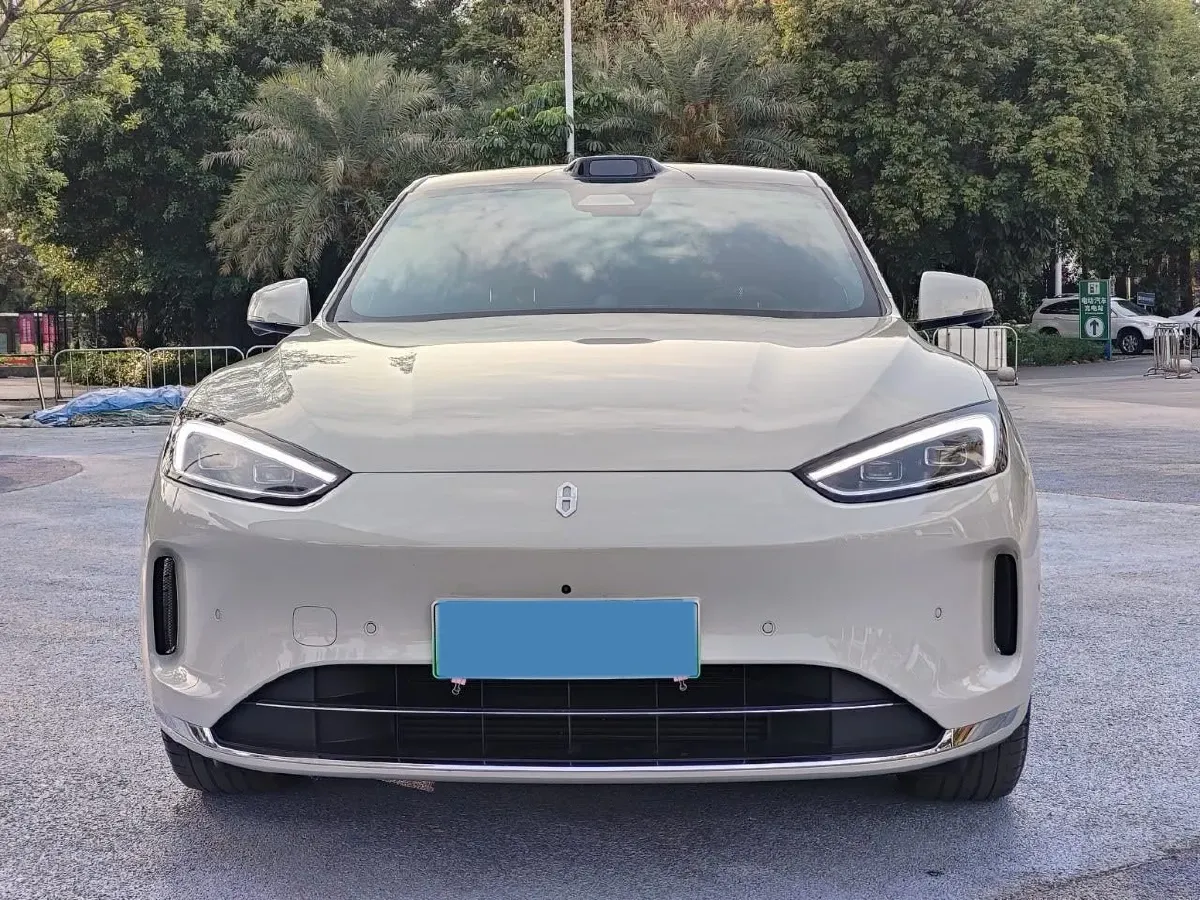 2025 AITO AITO M5 1.5T 152HP L4 REEV 42KWH,autocango,china used car exporter,china ev exporter,chinese used car exporter,chinese used ev exporter