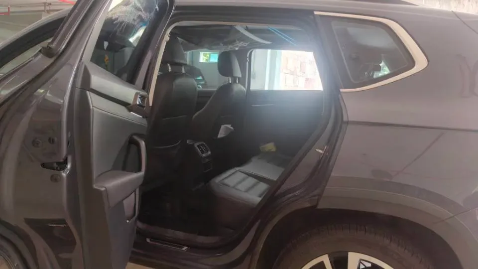 2019 Jeep Compass 1.3T 173HP L4 9AT,autocango,china used car exporter,china ev exporter,chinese used car exporter,chinese used ev exporter