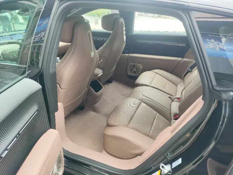 2025 Avatr 12 BEV 94.53KWH,autocango,china used car exporter,china ev exporter,chinese used car exporter,chinese used ev exporter