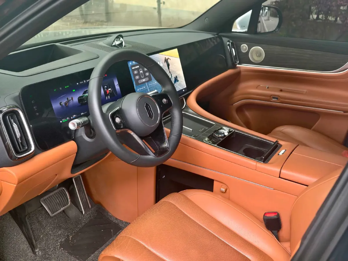 2024 AITO AITO M9 1.5T 152HP L4 REEV 42KWH,autocango,china used car exporter,china ev exporter,chinese used car exporter,chinese used ev exporter