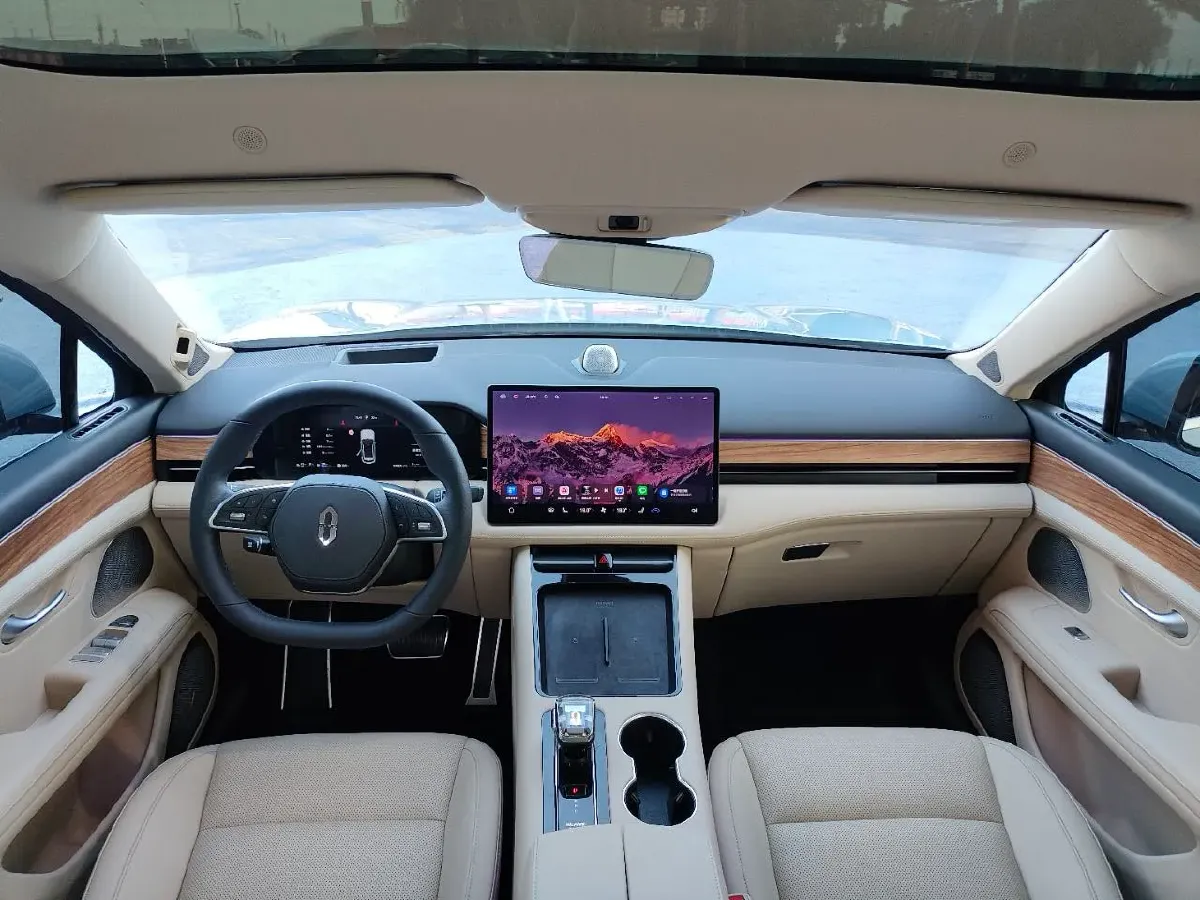 2023 HIMA AITO M5 1.5T 152HP L4 REEV 40KWH,autocango,china used car exporter,china ev exporter,chinese used car exporter,chinese used ev exporter