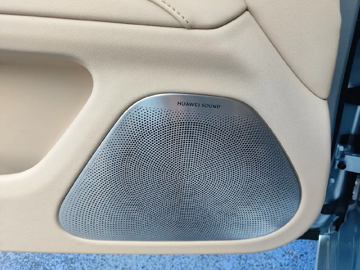 2023 HIMA AITO M5 1.5T 152HP L4 REEV 40KWH,autocango,china used car exporter,china ev exporter,chinese used car exporter,chinese used ev exporter