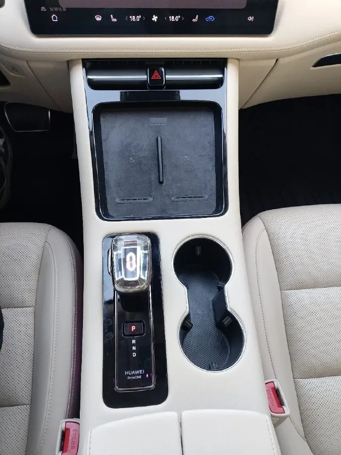 2023 HIMA AITO M5 1.5T 152HP L4 REEV 40KWH,autocango,china used car exporter,china ev exporter,chinese used car exporter,chinese used ev exporter