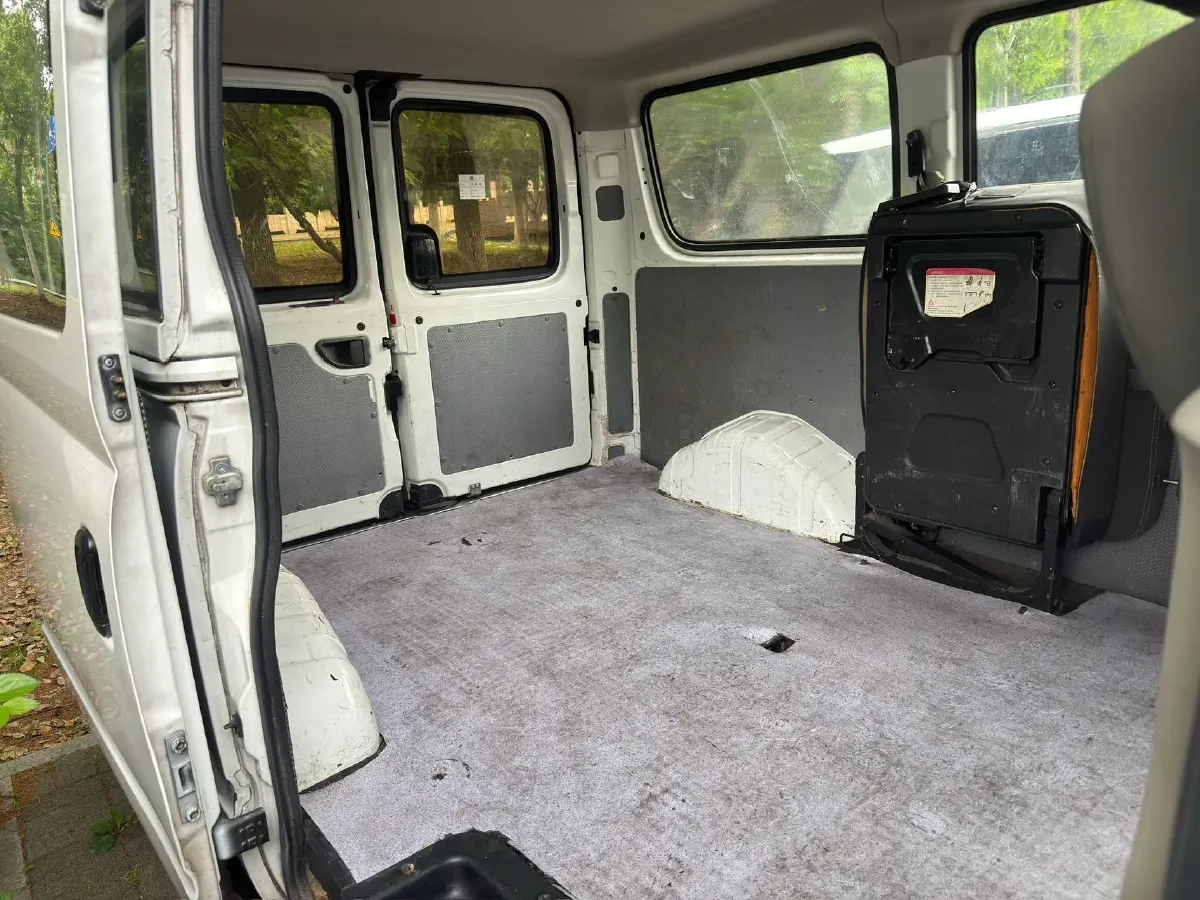 2019 JAC T8 2.0T 190HP L4 6MT,autocango,china used car exporter,china ev exporter,chinese used car exporter,chinese used ev exporter