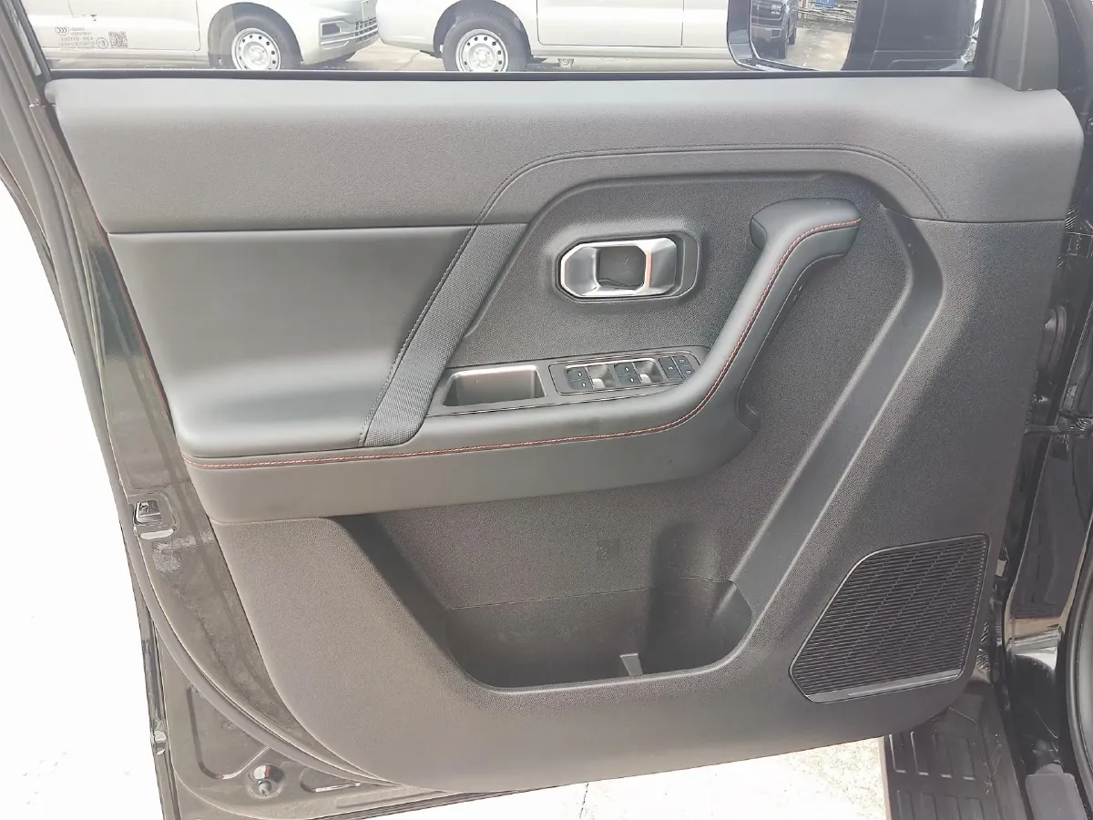 2025 Jetour Freeman 1.5T 184HP L4 7DCT,autocango,china used car exporter,china ev exporter,chinese used car exporter,chinese used ev exporter