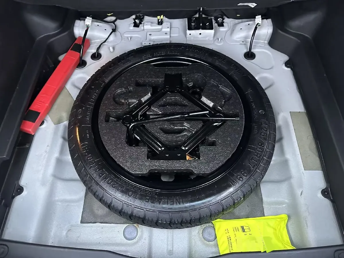 2022 Chery Tiggo 7 1.5T 156HP L4 CVT,autocango,china used car exporter,china ev exporter,chinese used car exporter,chinese used ev exporter
