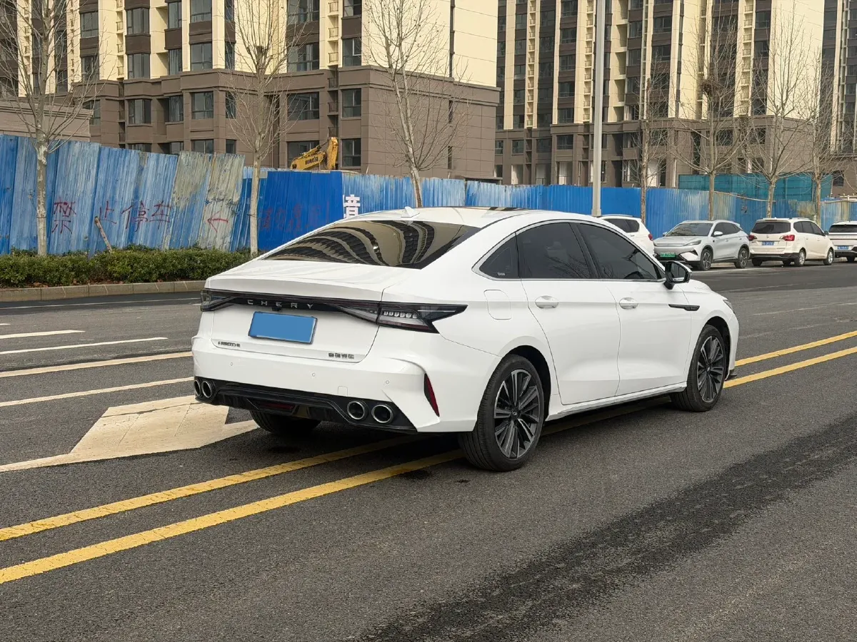 2024 Chery Arrizo 8 1.6T 197HP L4 7DCT,autocango,china used car exporter,china ev exporter,chinese used car exporter,chinese used ev exporter
