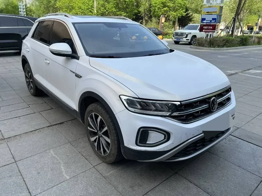 2023 Volkswagen T-Roc 1.4T 150HP L4 7DCT,autocango,china used car exporter,china ev exporter,chinese used car exporter,chinese used ev exporter
