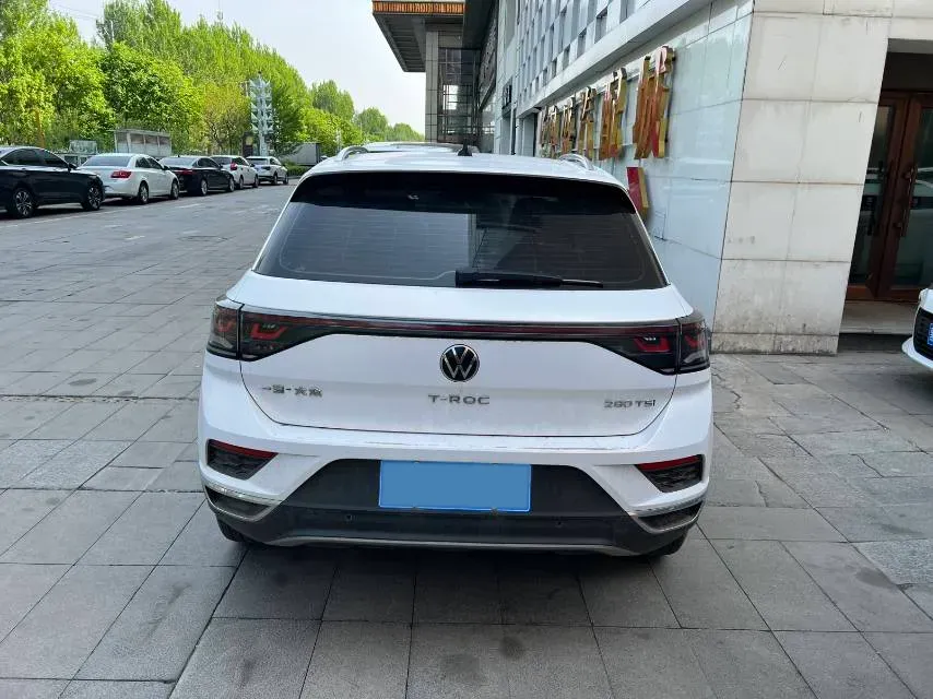 2023 Volkswagen T-Roc 1.4T 150HP L4 7DCT,autocango,china used car exporter,china ev exporter,chinese used car exporter,chinese used ev exporter