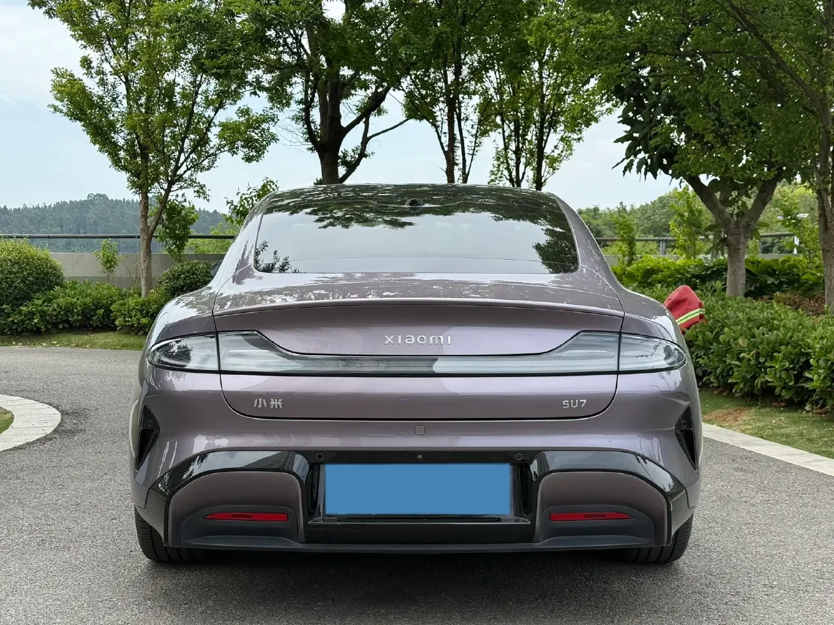 2024 MI SU7 BEV 73.6KWH,autocango,china used car exporter,china ev exporter,chinese used car exporter,chinese used ev exporter